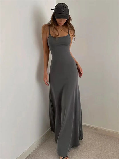 Robe longue à bretelles